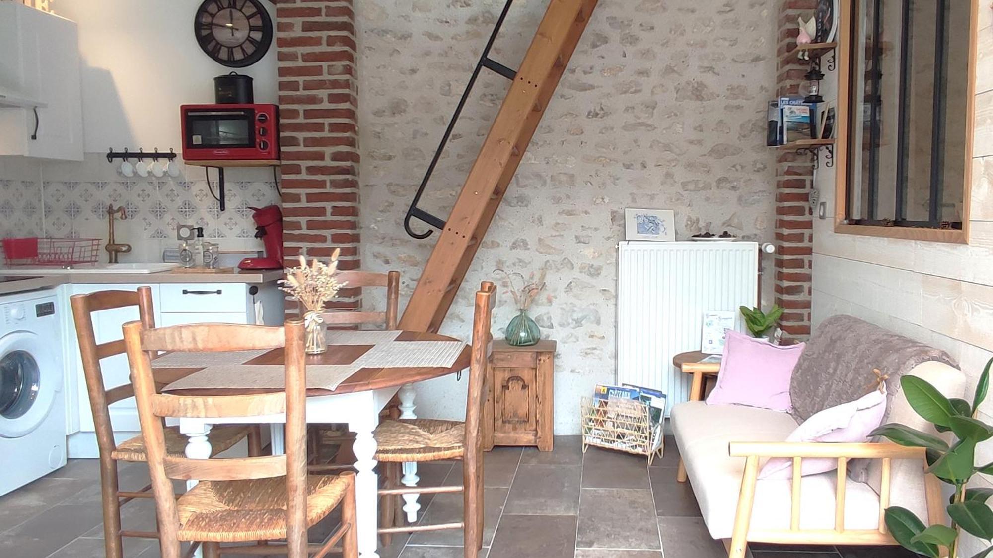 Gite De Charme Beaujoyeulx Molineuf Esterno foto